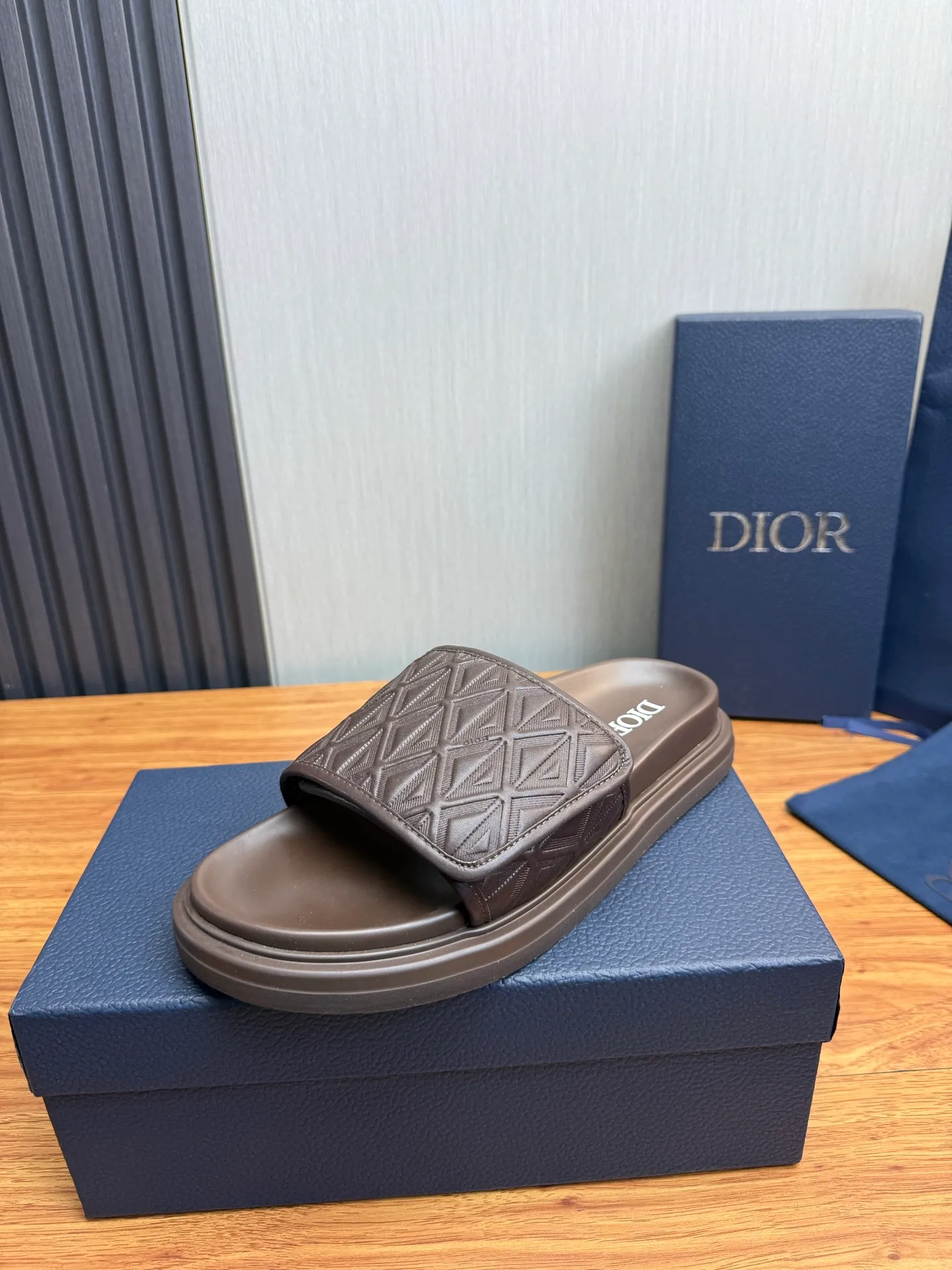 Men's shoes 280💰 Dior. Men's slippers🩴Official website 1:1 production 38-45 yards 45 46 🉑️Customized original material shipped✅